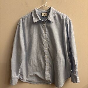 Tuckernuck Light Wash Denim Nadine Button Down Size Medium